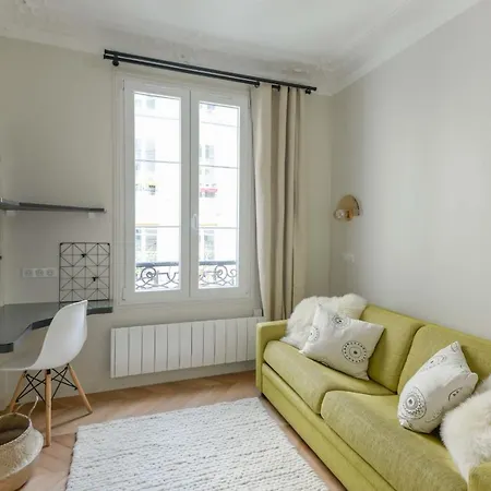 Superb Bright Apt In The Heart Of The Marais * Paris