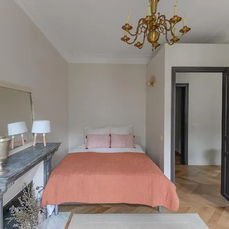 Superb Bright Apt In The Heart Of The Marais Apartment Paris